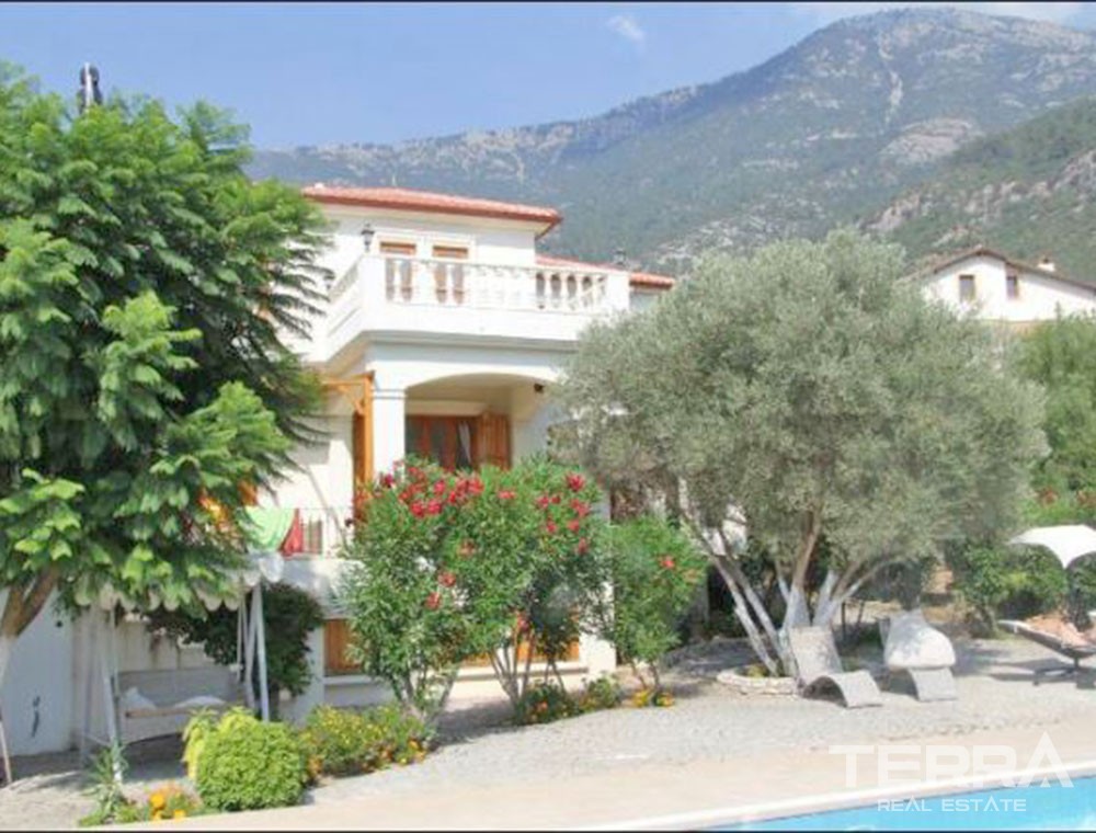 Comfortable Renewed Villa With a Large Garden & Pool in Fethiye Ovacık - 39750