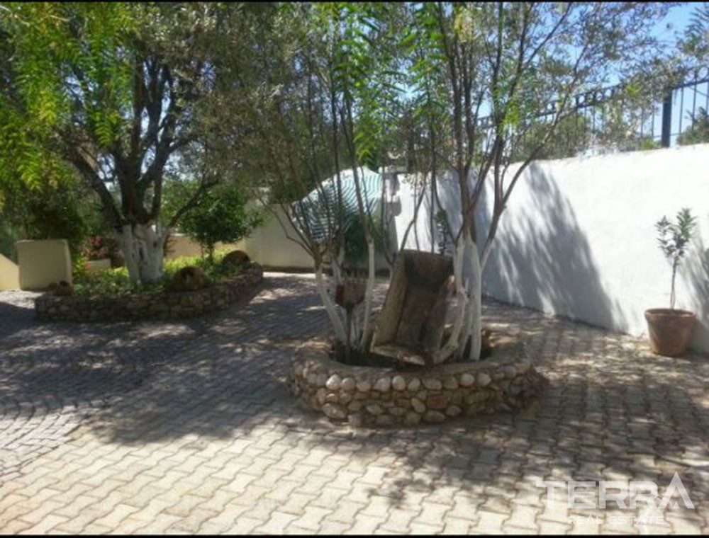 Comfortable Renewed Villa With a Large Garden & Pool in Fethiye Ovacık - 39751