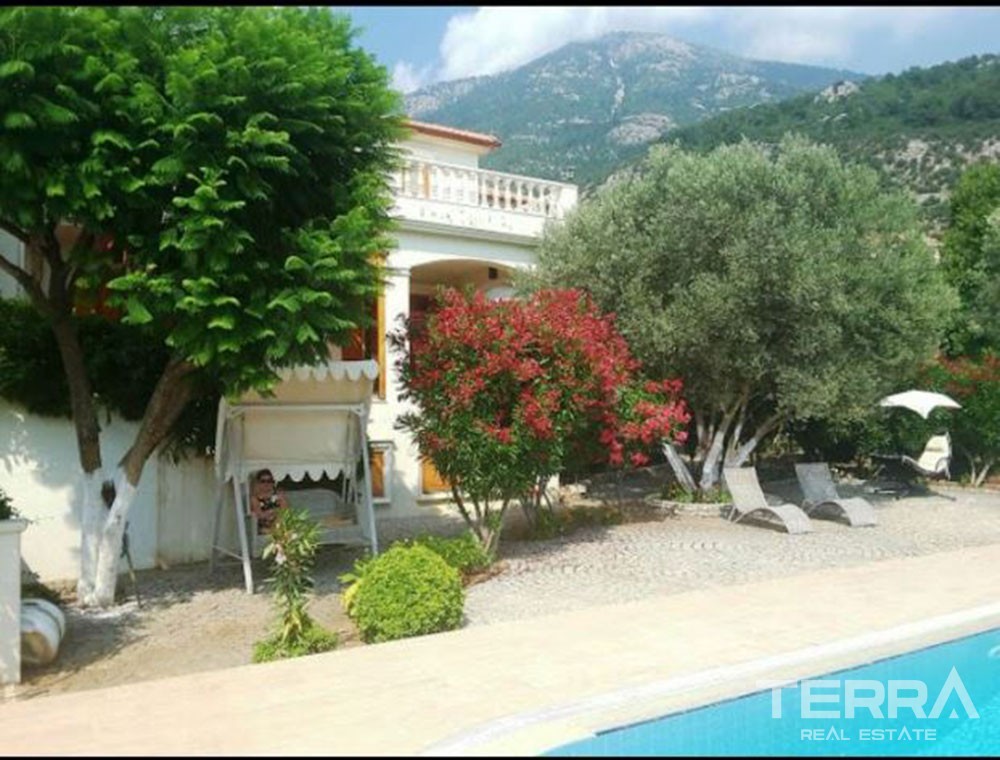 Comfortable Renewed Villa With a Large Garden & Pool in Fethiye Ovacık - 39758