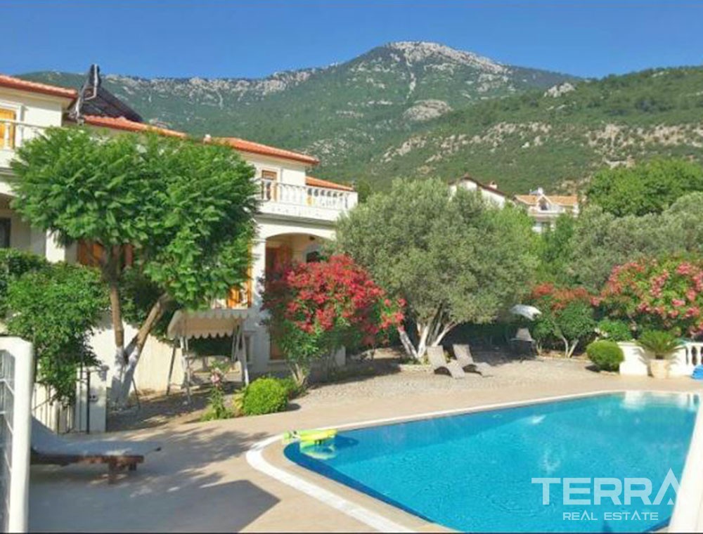 Comfortable Renewed Villa With a Large Garden & Pool in Fethiye Ovacık - 39770