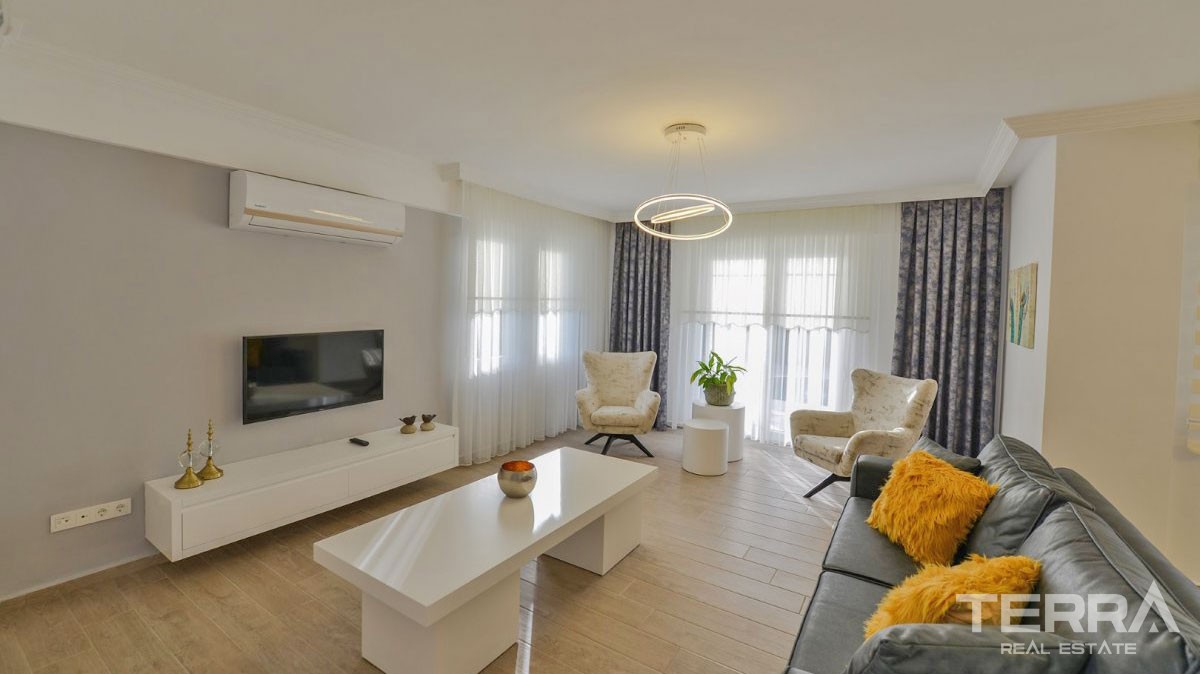 Modern Villa Resale in Ovacık With Mountain View and Large Garden - 39837