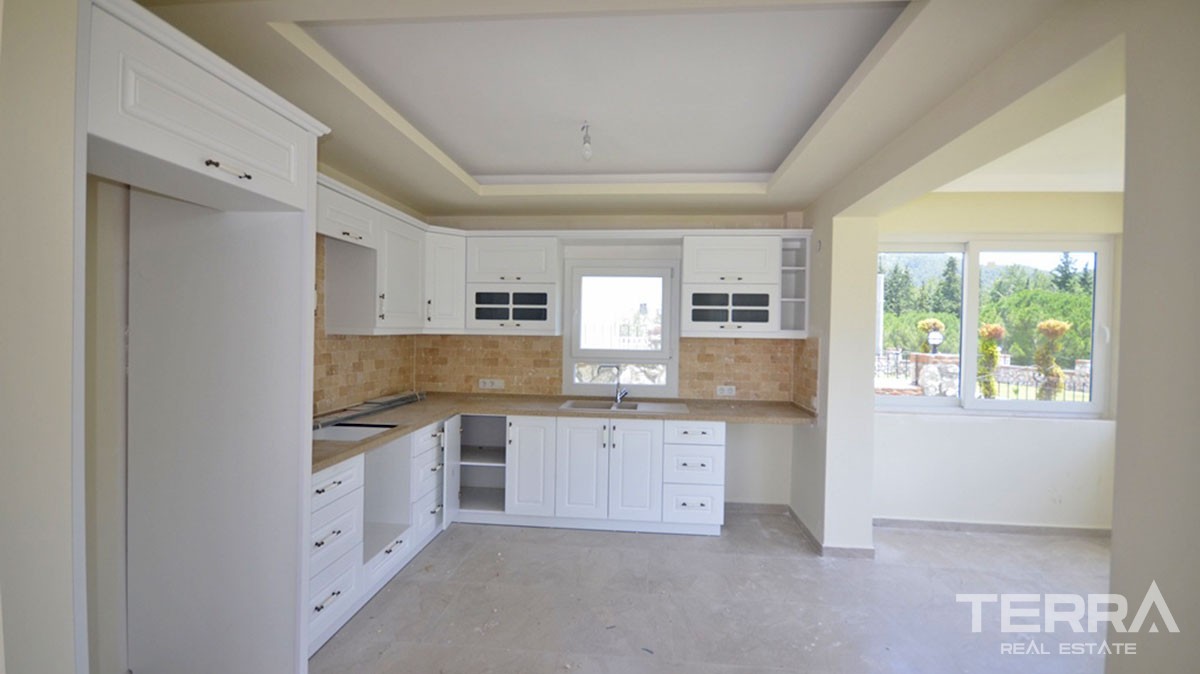 High Quality 3 Bed Villa with Mountain View for Sale in Fethiye Üzümlü - 40000