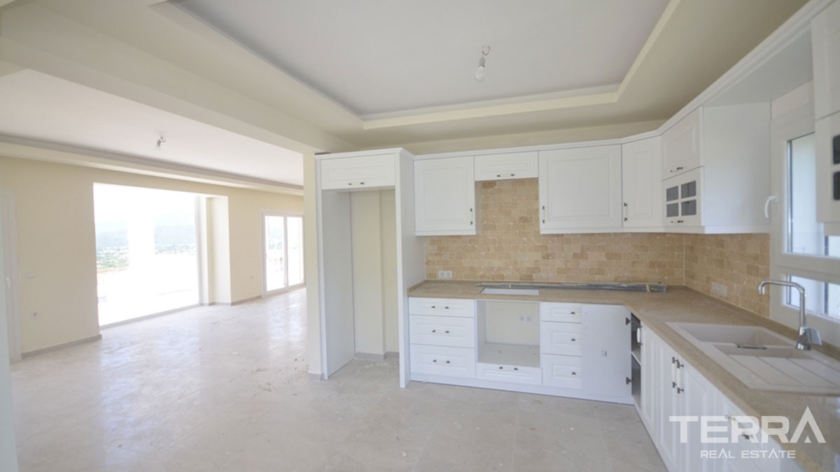 High Quality 3 Bed Villa with Mountain View for Sale in Fethiye Üzümlü - 40002