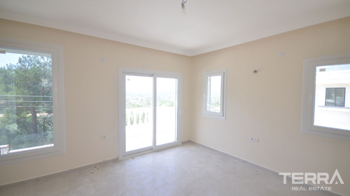 High Quality 3 Bed Villa with Mountain View for Sale in Fethiye Üzümlü - 40004