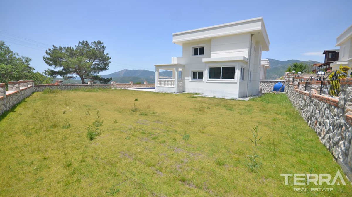 High Quality 3 Bed Villa with Mountain View for Sale in Fethiye Üzümlü - 40441