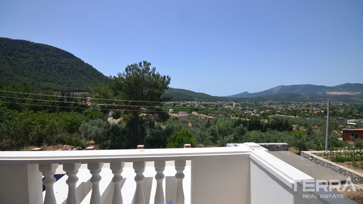 High Quality 3 Bed Villa with Mountain View for Sale in Fethiye Üzümlü - 40460