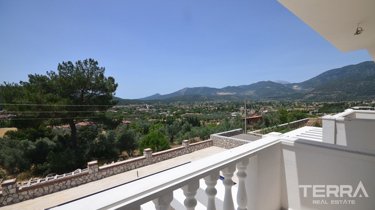 High Quality 3 Bed Villa with Mountain View for Sale in Fethiye Üzümlü - 40463