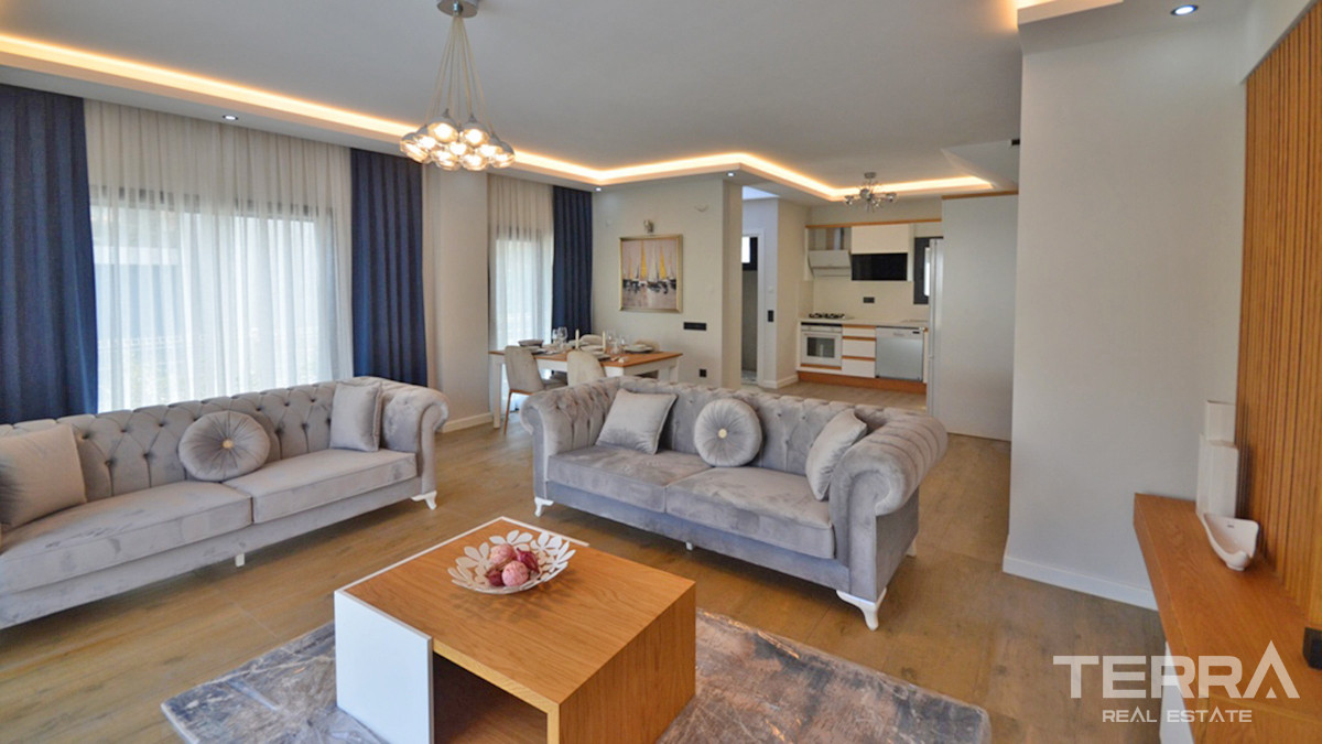 Modern Villa For Sale Close to the City Centre in Fethiye Çalış - 56091