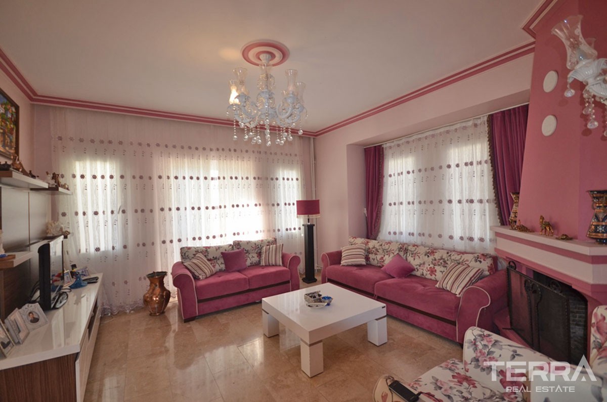 Resale Detached Villa With Private Swimming Pool in Üzümlü Fethiye - 40096