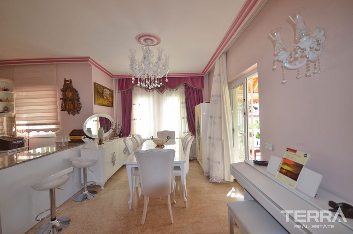 Resale Detached Villa With Private Swimming Pool in Üzümlü Fethiye - 40098