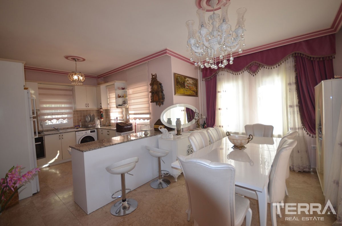 Resale Detached Villa With Private Swimming Pool in Üzümlü Fethiye - 40099