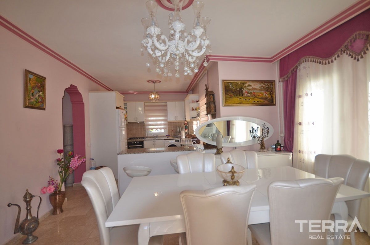 Resale Detached Villa With Private Swimming Pool in Üzümlü Fethiye - 40100