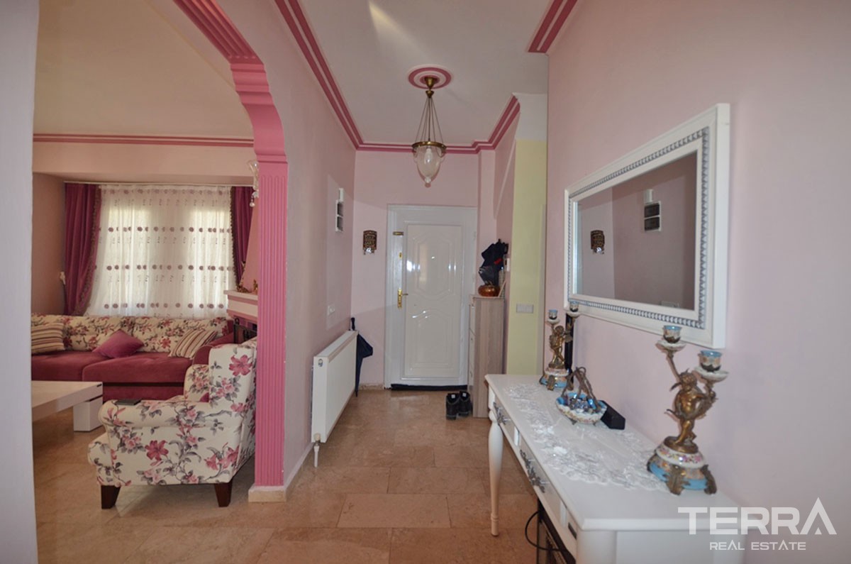 Resale Detached Villa With Private Swimming Pool in Üzümlü Fethiye - 40106