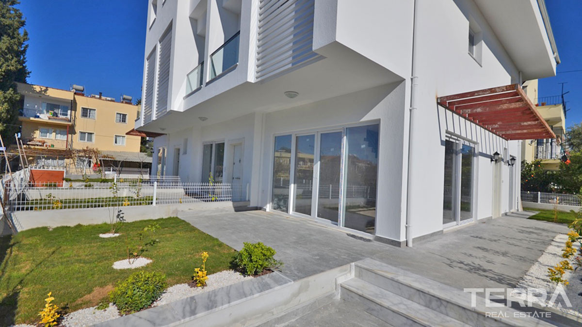 Semi-Detached House For Sale With Stylish Garden in Fethiye Centre - 51204