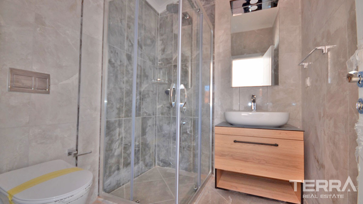 Semi-Detached House For Sale With Stylish Garden in Fethiye Centre - 51215