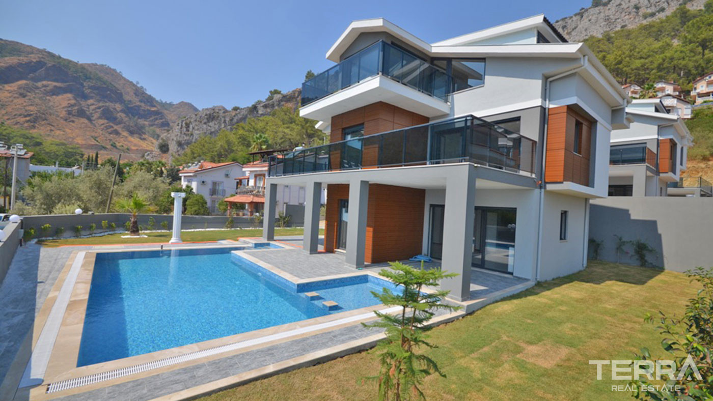 Luxury Detached Villas With Large Pool for Sale in Fethiye Göcek - 58085
