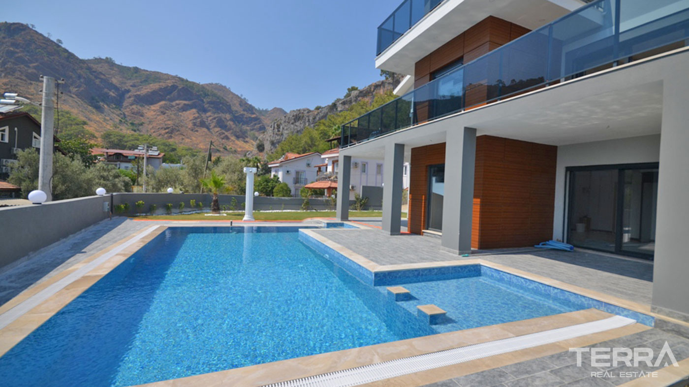Luxury Detached Villas With Large Pool for Sale in Fethiye Göcek - 58086