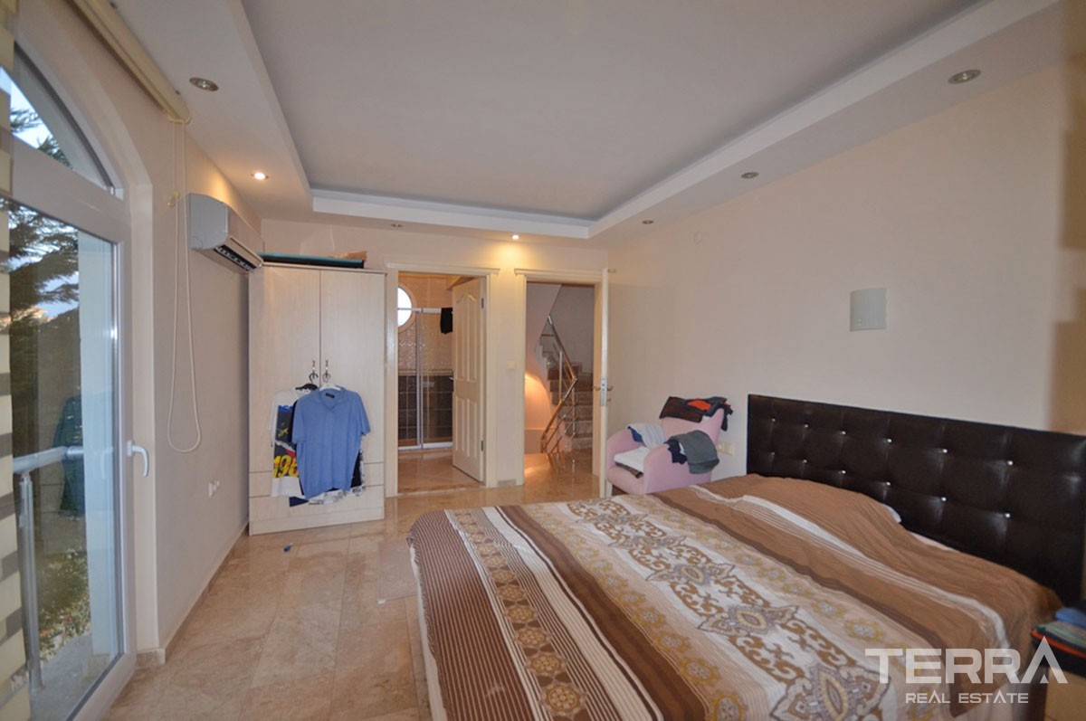 Comfortable Villa for Sale in a Prestigious Area of Çalış Fethiye - 40336