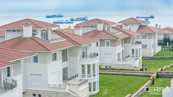 Przestronne wille w Kalyon Marina w Stambule, Beylikdüzü