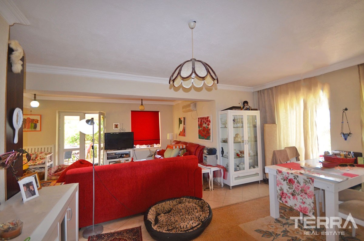 Large Detached Villa with Well Sized Garden to Buy in Fethiye Üzümlü - 40822