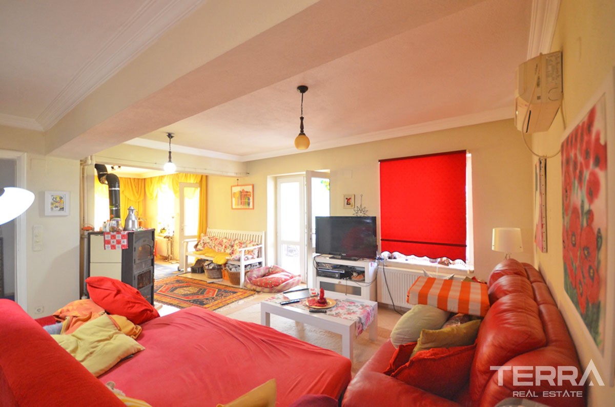 Large Detached Villa with Well Sized Garden to Buy in Fethiye Üzümlü - 40826