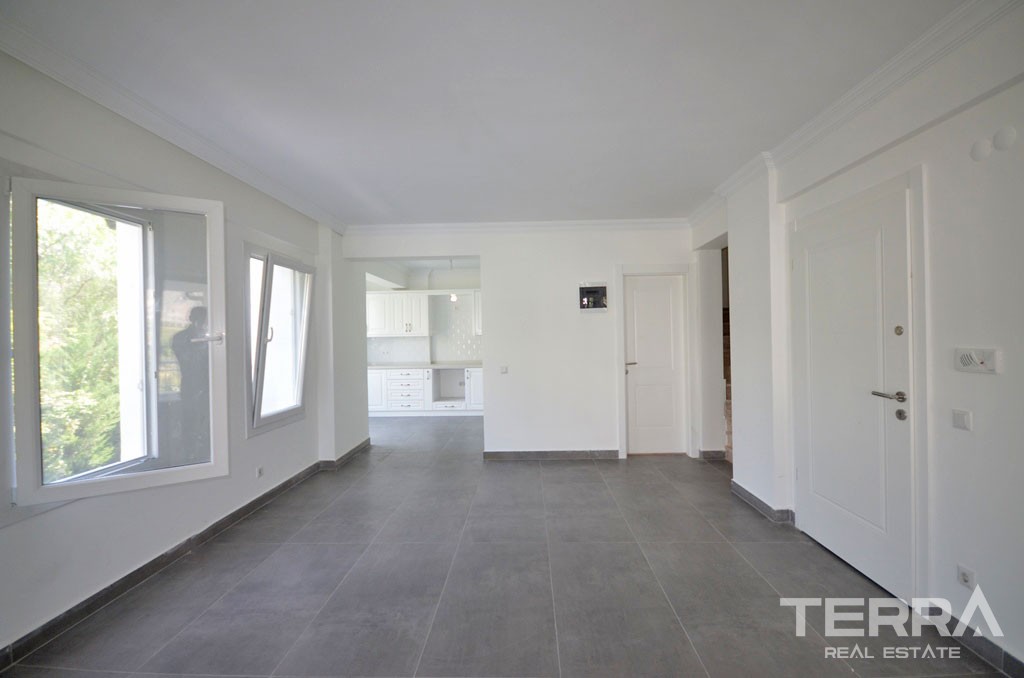 Newly Built Apartments with Shared Pool for Sale in Fethiye Göcek - 40693