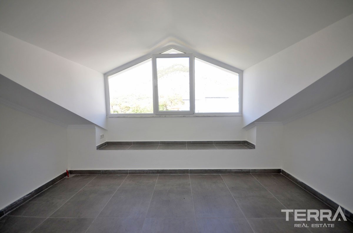 Newly Built Apartments with Shared Pool for Sale in Fethiye Göcek - 40704