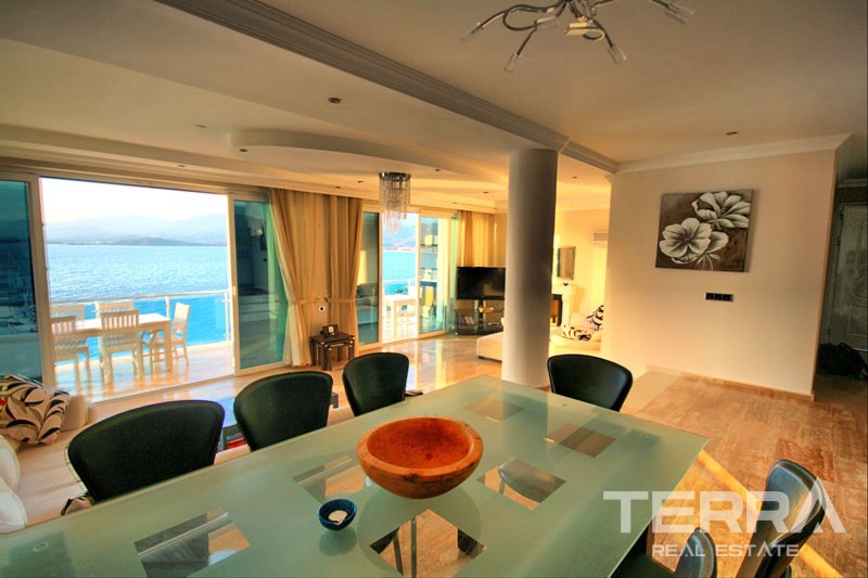 Exclusive Seafront Villa for Sale on Şövaliye Island Fethiye - 40779