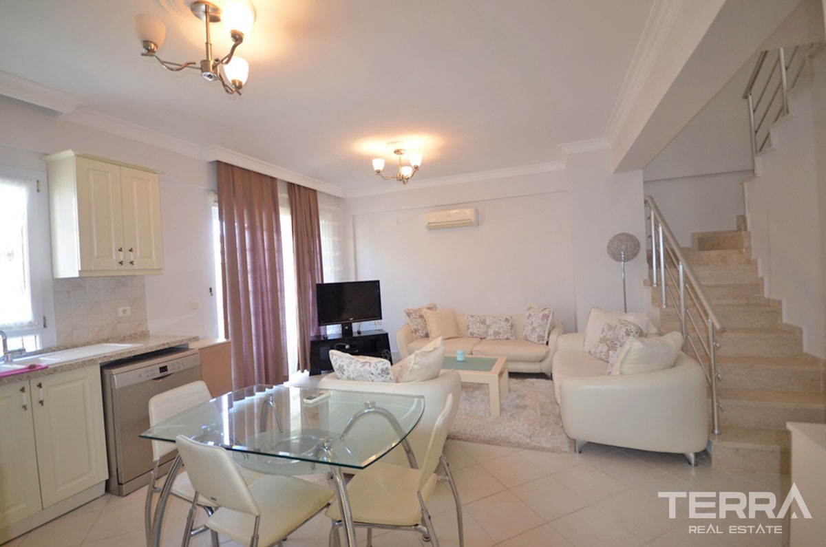 Excellent Apartment in Çalış Fethiye Within Walking Distance to Beach - 40810