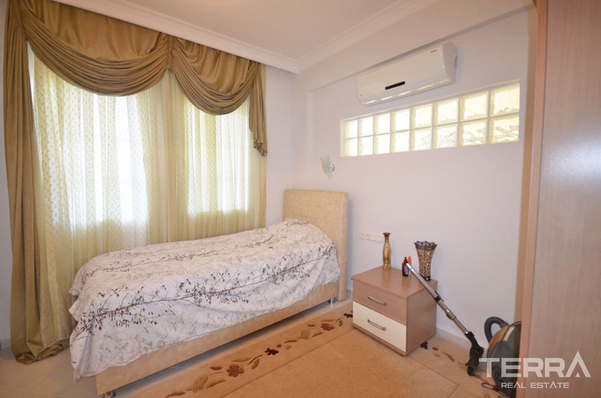 Excellent Apartment in Çalış Fethiye Within Walking Distance to Beach - 40816