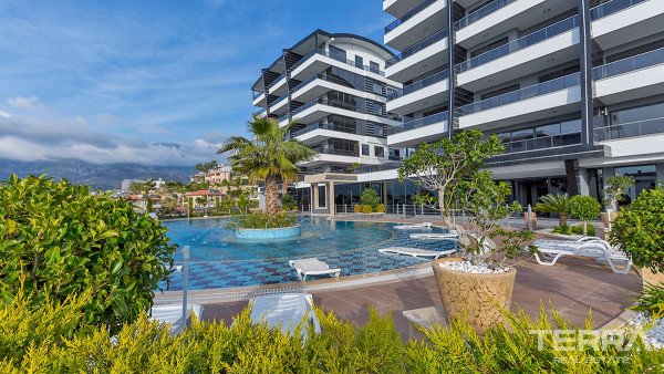 Ready to Move-in Sea-view Apartment for Sale in Kargıcak Alanya