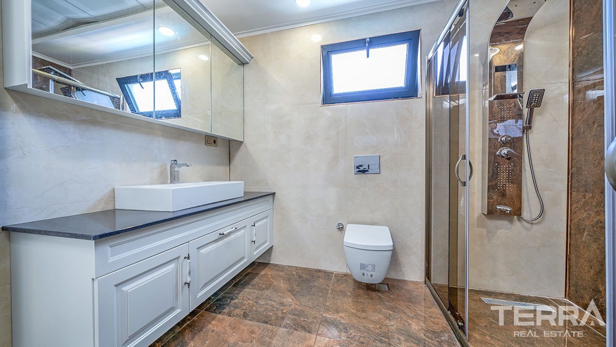 Roomy Penthouse with Stunning Sea-View for Sale in Kargıcak Alanya - 40942