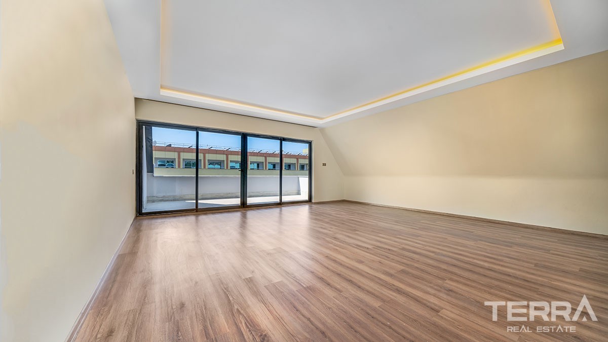 Roomy Penthouse with Stunning Sea-View for Sale in Kargıcak Alanya - 40948
