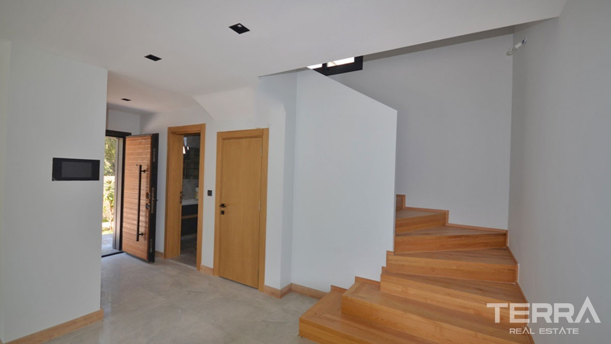 New Detached Villa with Swimming-pool for Sale in Fethiye Centre - 58338