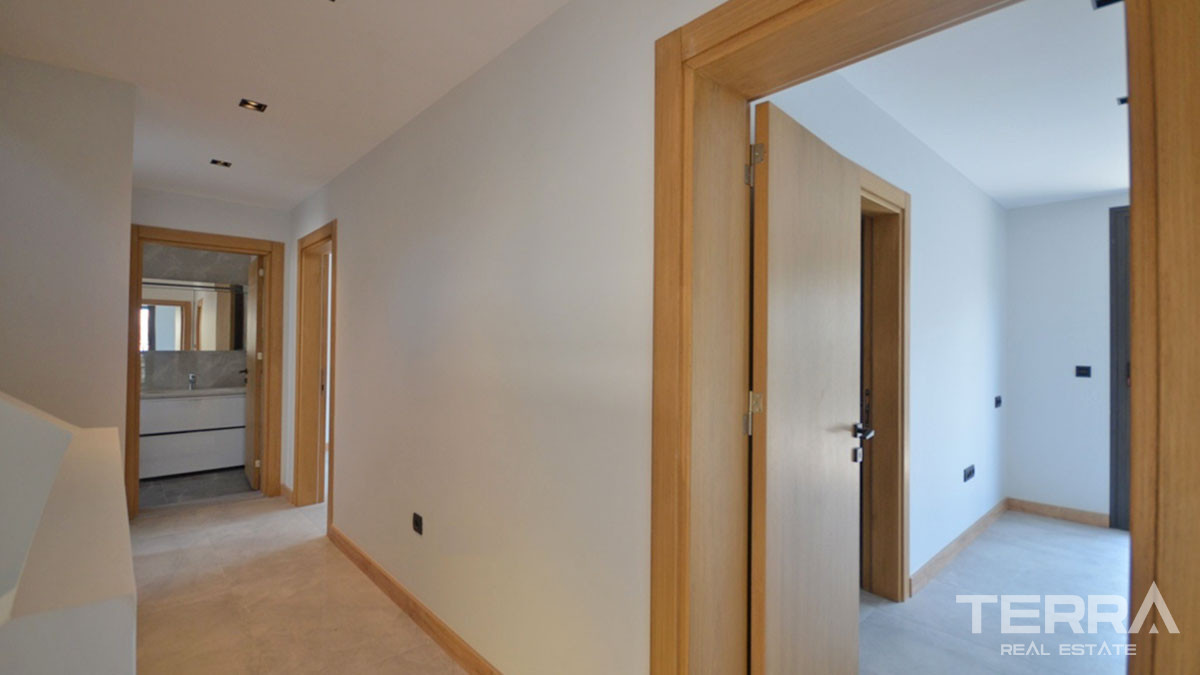 New Detached Villa with Swimming-pool for Sale in Fethiye Centre - 58347
