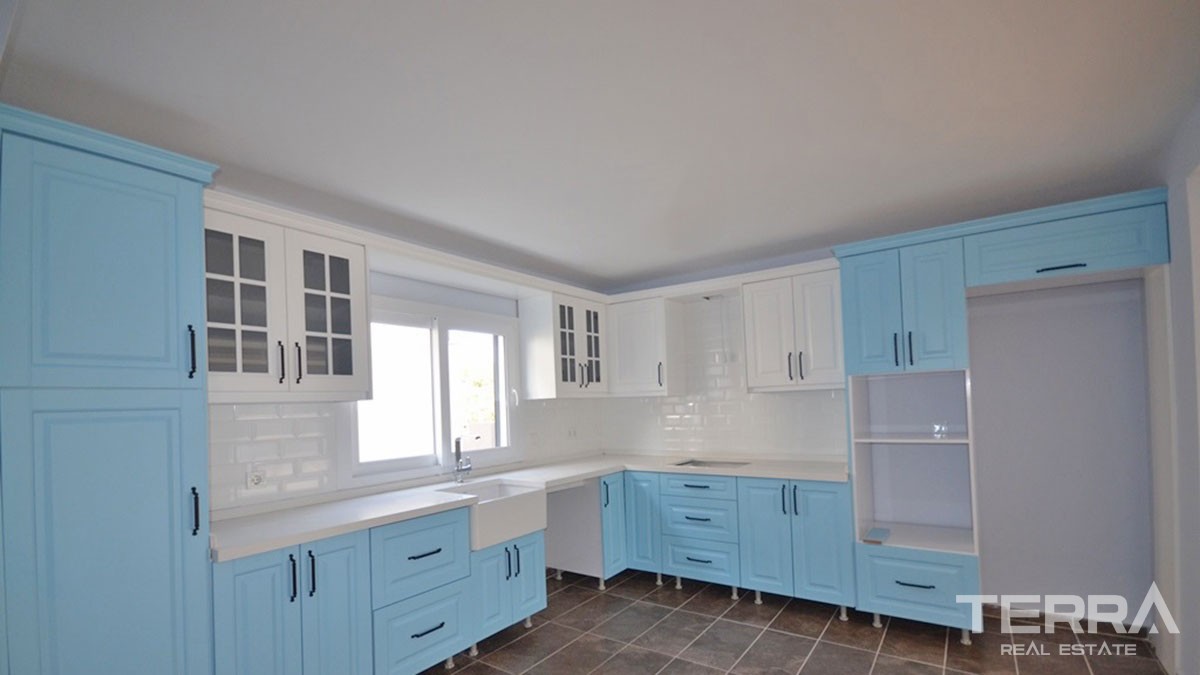 Large Detached Villa with 5 Bedrooms for Sale in Fethiye Centre - 41222