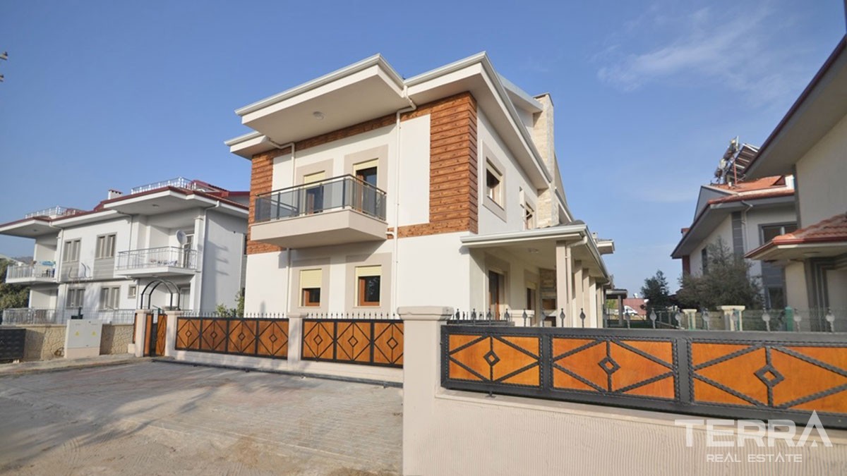 Brand-New Spacious Villa with Nice Garden for Sale in Fethiye Town - 41190