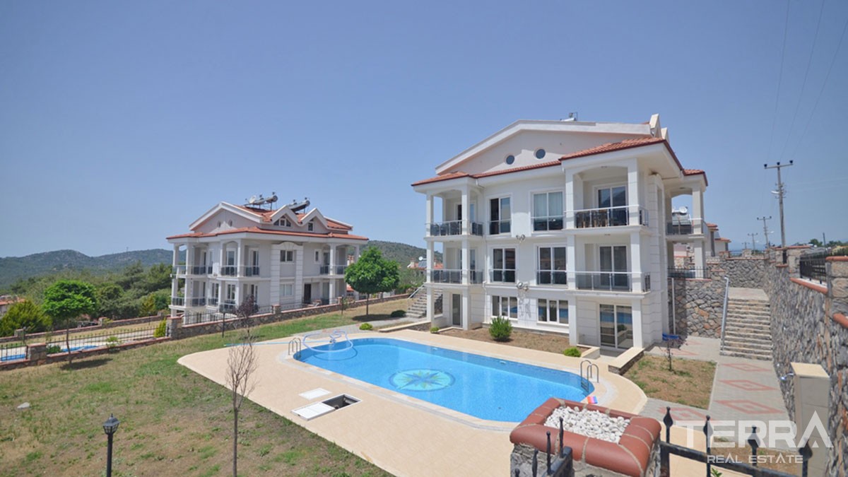 Bargain Penthouse with Shared Pool for Sale in Ovacık Fethiye - 41537