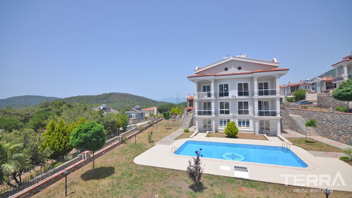 Bargain Penthouse with Shared Pool for Sale in Ovacık Fethiye - 41543