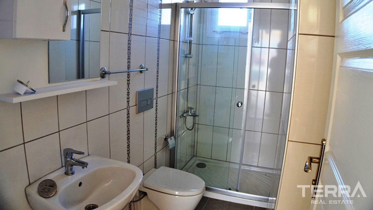 Bargain Penthouse with Shared Pool for Sale in Ovacık Fethiye - 41548
