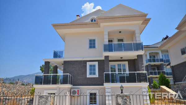 Hisarönü Villa Prête et Proche des Commodités à Vendre à Fethiye