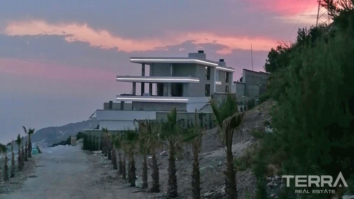 Exclusive Villas with Panoramic Sea View for Sale in Bektaş Alanya - 42020