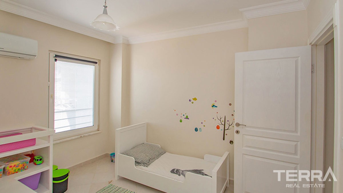 New Fully Furnished Flat with Sea-view for sale in Alanya Cikcilli - 42093
