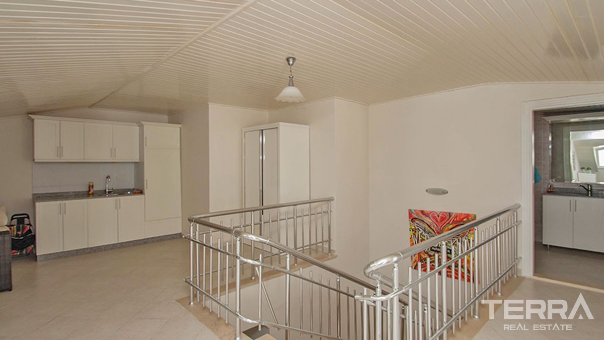 New Fully Furnished Flat with Sea-view for sale in Alanya Cikcilli - 42108
