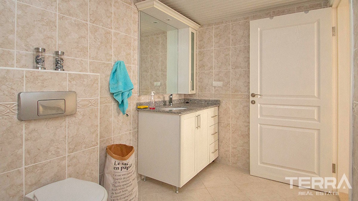 New Fully Furnished Flat with Sea-view for sale in Alanya Cikcilli - 42110