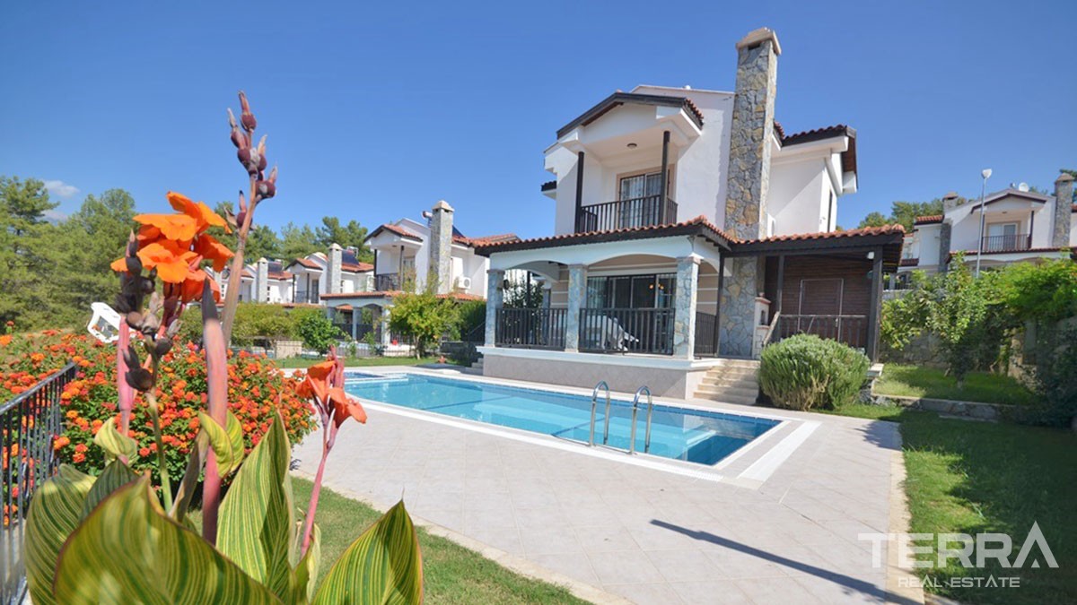 Villa Individuelle Prêt-à-Vivre Emplacement Paisible à Seydikemer - 41896