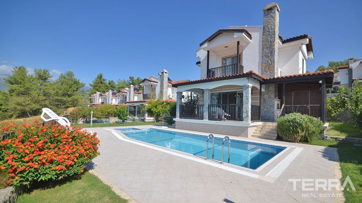 Villa Individuelle Prêt-à-Vivre Emplacement Paisible à Seydikemer - 41898