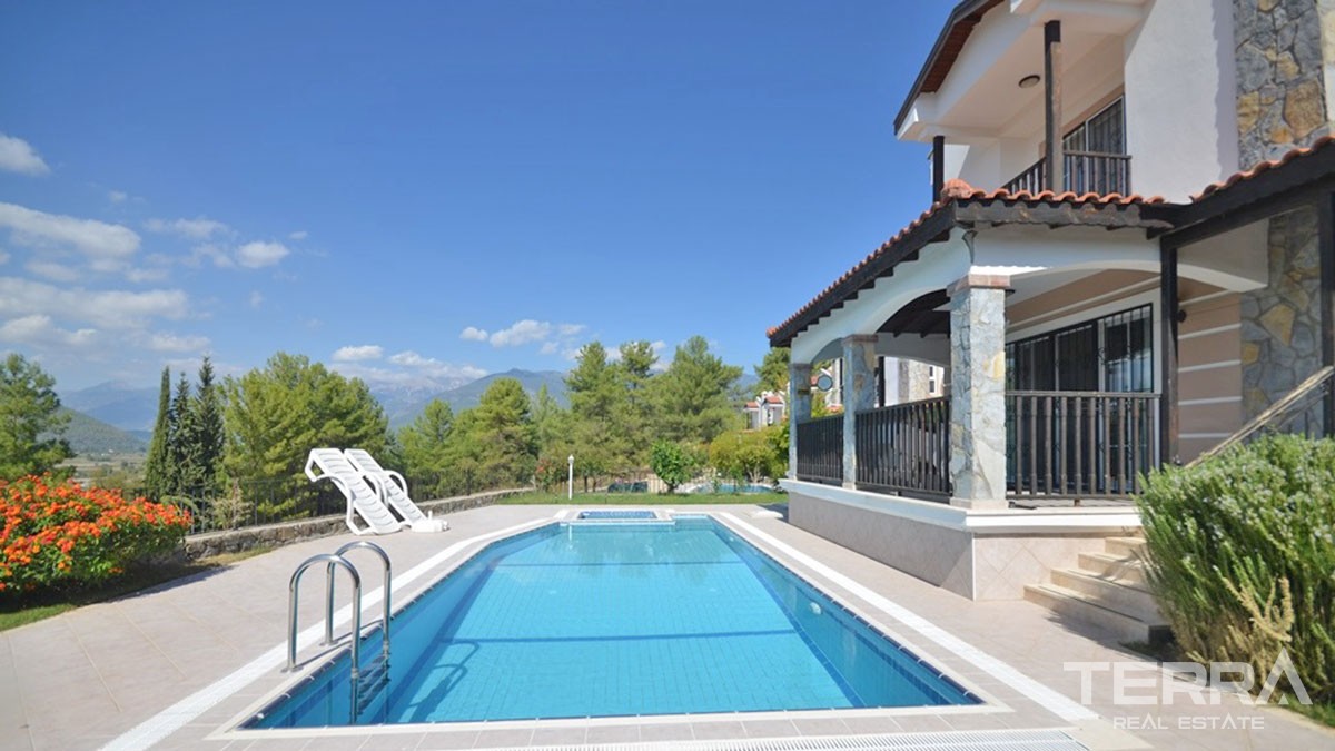 Villa Individuelle Prêt-à-Vivre Emplacement Paisible à Seydikemer - 41902