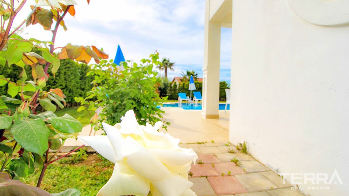 Grande Villa Avec Piscine Privée à Hisarönü Dans un Secteur Recherché - 42220