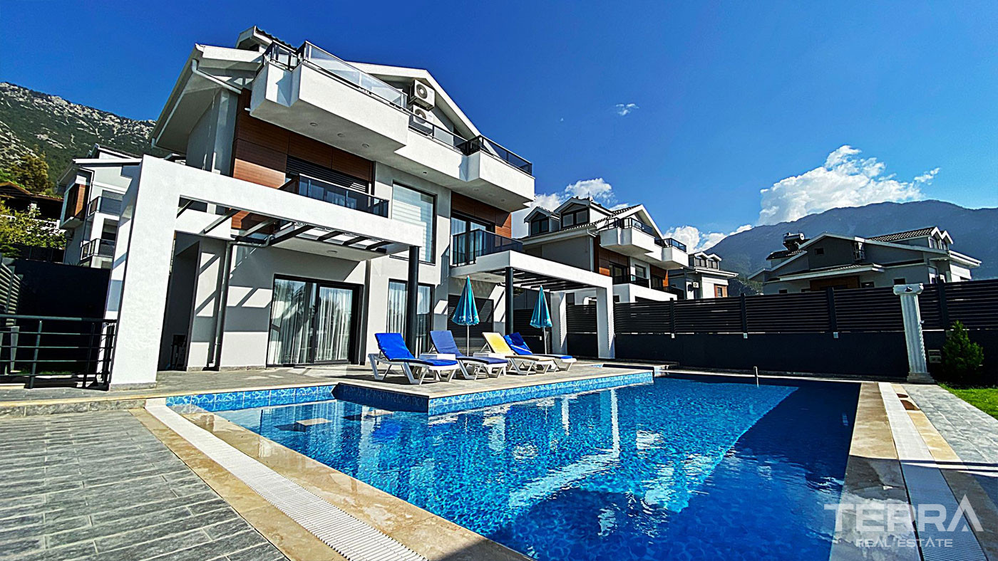 Exclusive Villas with Private Pool and Garden in Ovacık Fethiye - 77134